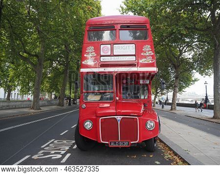 Brigits Bakery Afternoon Tea Bus Tour In London