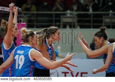 Istanbul, Turkey - April 22, 2022: Kiera Van Ryk In Turk Hava Yollari Vs Vakifbank Turkish Sultans L
