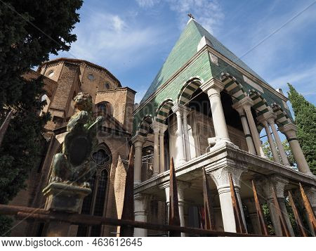 Sepolcri Dei Glossatori Graves At San Francesco Transl. St Franc