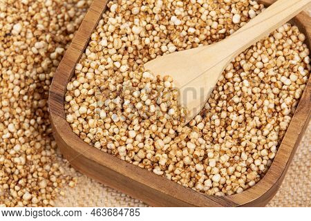Quinua Seeds Pop Food Organic Healthy - Chenopodium Quinua