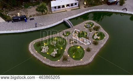 Russia, Stavropol Territory, Zheleznovodsk, September 10, 2022, Resort Lake In Zheleznovodsk, Founta