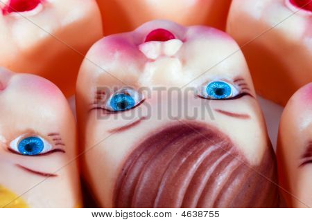 massenproduzierten dolls