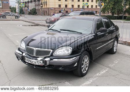 Chelyabinsk, Russia - June 13, 2022: Russian Luxury Saloon Car Gaz-3111 Volga Takes Part In The Time