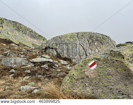 Mountaineering Signposts And Markings In The Mountainous Area Of The Alpine St. Gotthard Pass (gotth