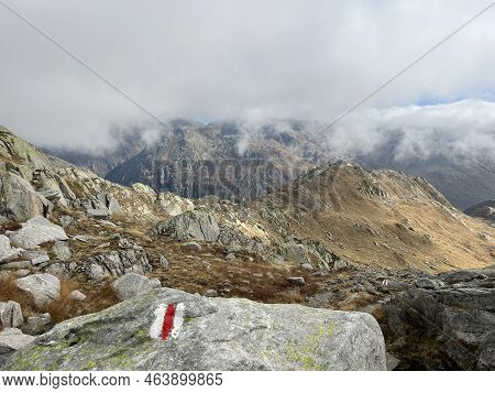 Mountaineering Signposts And Markings In The Mountainous Area Of The Alpine St. Gotthard Pass (gotth