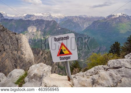 Breathtaking Panoramic View Of The Grlo Sokolovo Gorge In Montenegro. In The Foreground Is A Mountai