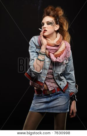 Glam Punk Girl kouření