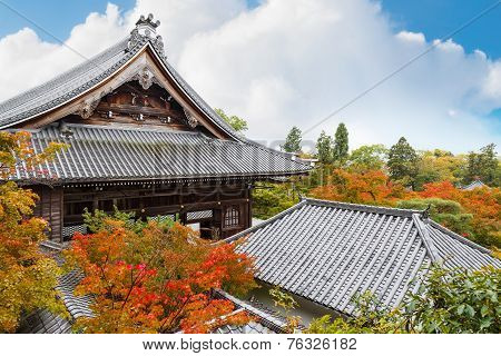 Garden at Eikando Zenrin-ji Temple in Kyoto Japan