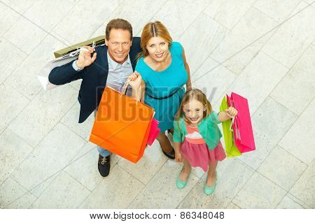 We Love Shopping!