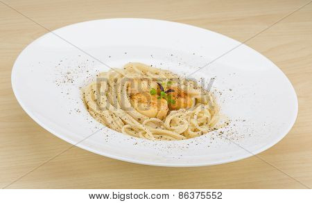 Pasta With Scallops