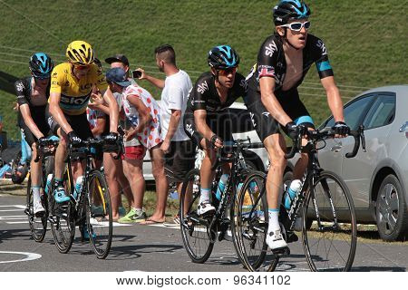 The Team Sky (Geraint Thomas, Ritchie Porte And Chris Froome)