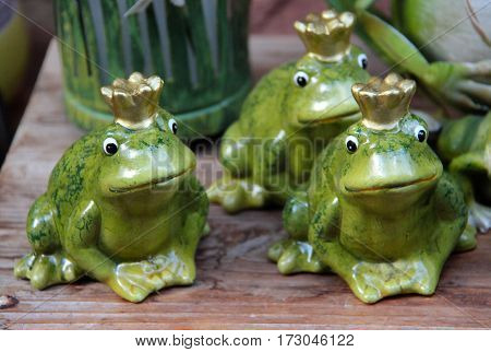 Princess Frog / Decorative frog for the garden