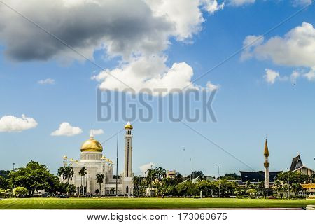 Sultan Omar Ali Saifuddin Mosque