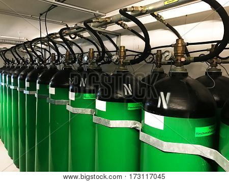 industrial CO2 fire extinguishing system for a data center