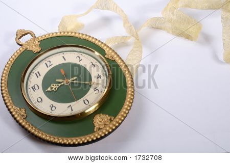 Clock_And_Stripe