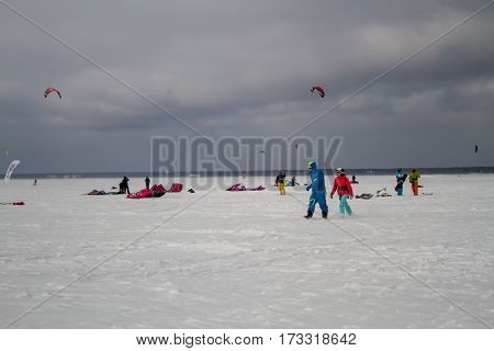 St. Petersburg, Sestroretsk -26.02.2017: Residents vacationing families, doing active winter sports