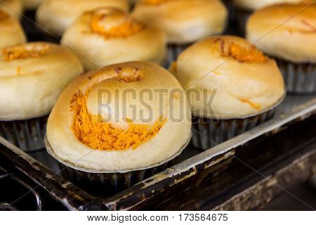 Thai Baked white bread Foi thong in tray bakery.