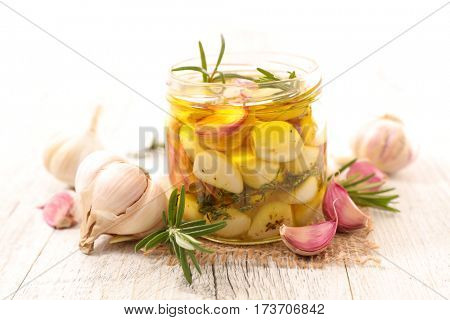 garlic confit