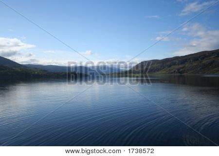 Loch Broom på en rolig dag