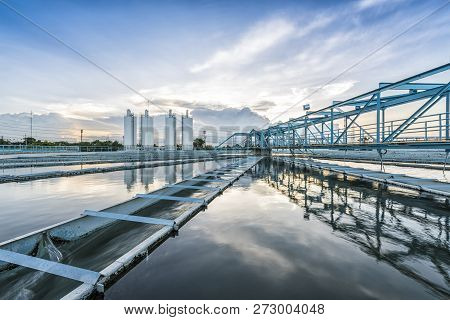 The Solid Contact Clarifier Tank Type Sludge Recirculation Process In Water Treatment Plant