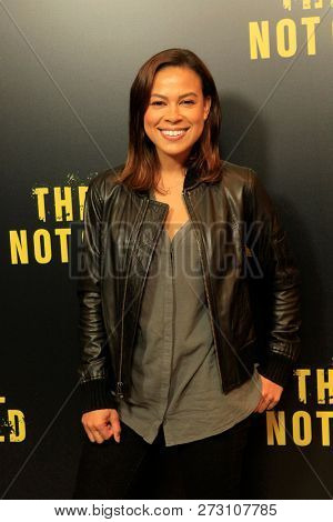 LOS ANGELES - DEC 7:  Toni Trucks at the 