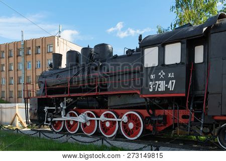Petrozavodsk, Russia - June 23, 2018: Locomotive-monument Er 738-47 Built At The Bryansk Machine-bui