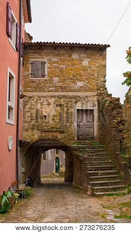 A Street In The Historic Hill Village Of Oprtalj In Istria, Croatia