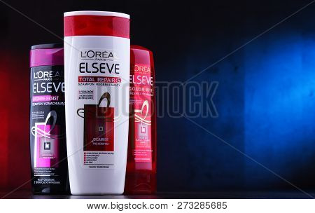 Composition With Three Containers Of Loreal Products
