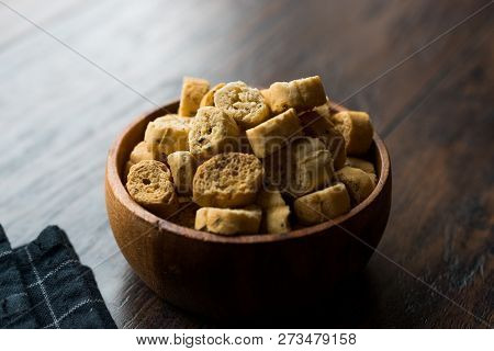 Stack Of Round Shaped Crispy Rye Crouton Bread Biscuits / Crostini