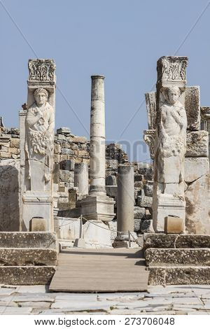 Hercules Gate In The Ancient City Of Ephesus (turkey) - 17 June 2017