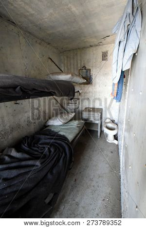 Mansfield, Oh, May 29, 2018, Ohio State Reformatory, Former Prison, Prison Cell, Now Abandoned, Film