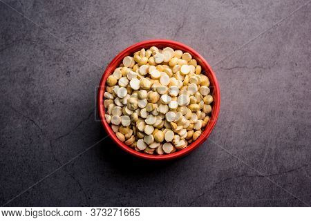Chana Dalia Or Daliya Or Roasted Chick Pea Bengal Gram