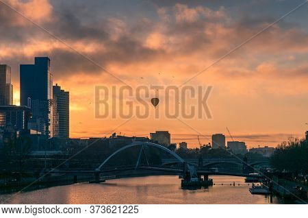 Melbourne , Australia - June 18, 2017: Melbourne Cityscape At Sunrise With Melbourne Cbd Skyscrapers
