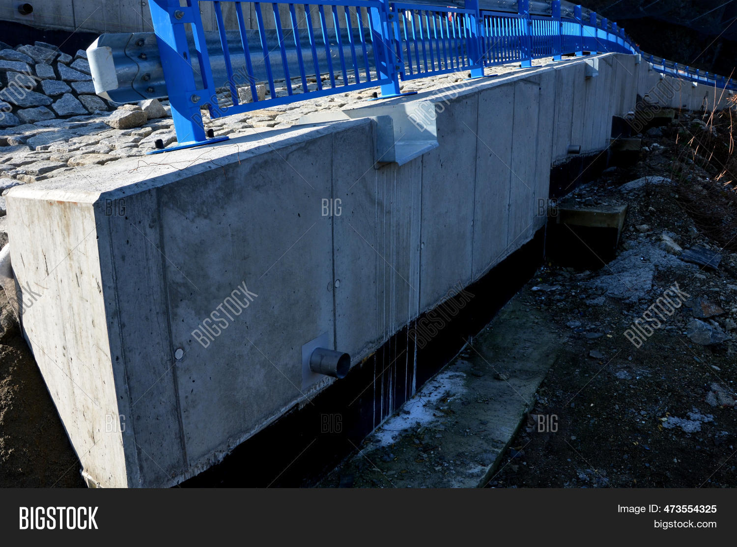 Reinforcement Edge Image & Photo (Free Trial) Bigstock