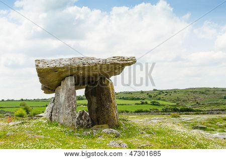 Poulnabrone Dolmen, Irland