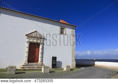 Alcochete, Lisbon, Portugal- October 22, 2022: Beautiful Capela Da Nossa Senhora Da Vida Next To The