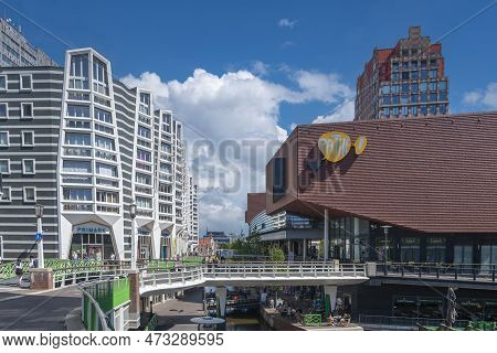 Zaandam, Netherlands - August 07, 2022: Modern Architecture At The Ankersmidplein In Downtown Zaanda