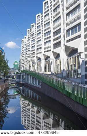 Zaandam, Netherlands - August 07, 2022: Modern Architecture At The Ankersmidplein In Downtown Zaanda