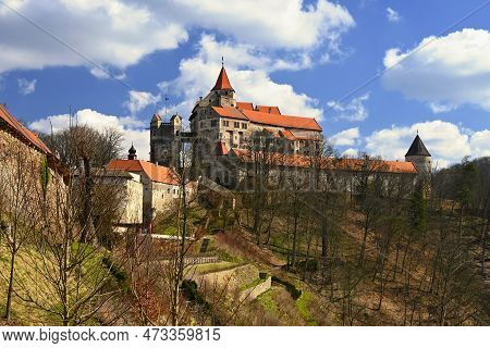 Historical Architecture. Beautiful Old Castle Pernstejn In The Village Of Nedvedice - Czech Republic