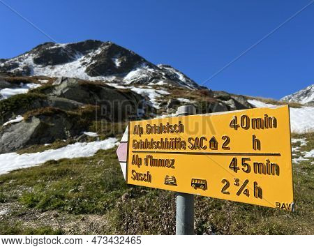 Alpine Mountaineering Signposts And Markings In The Mountainous Area Of The Albula Alps And Above Th