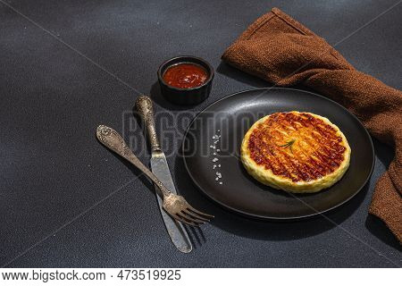 Grilled Halloumi Cheese Served On Plate. Cutlery, Traditional Food For Picnic Or Bbq
