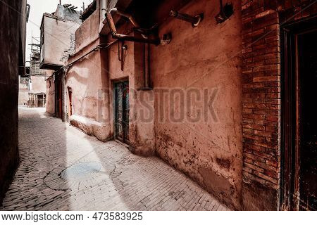 The Centuries-old Kashgar Old Town Is Located In The Center Of Kashgar.