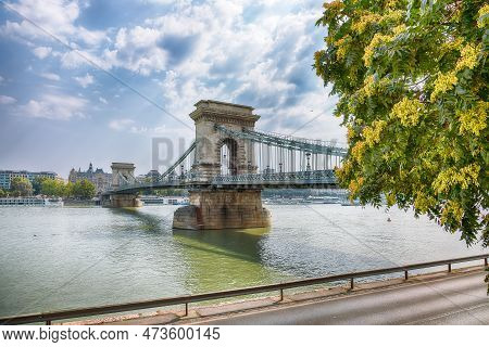 Breathtaking Daily Scene With  Széchenyi Chain Bridge Over Danube River. Location: Budapest City, Hu