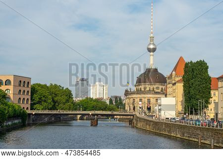 Berlin, Germany 06.05.2022 Berlin View Of The River Spree And The Bode Museum.