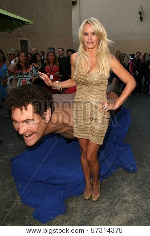 Gena Lee Nolin at the Comedy Central Roast of David Hasselhoff, Sony Studios, Culver City, CA. 08-01-10