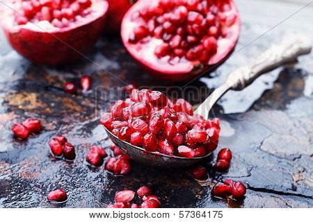 Pomegranates Arils