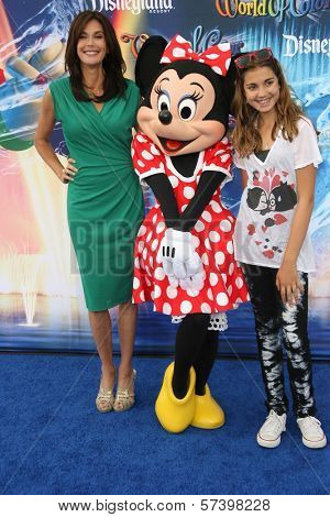 Teri Hatcher and Daughter Emerson Rose Tenney at the World Premiere of 'World Of Color,' Disney's California Adventure, Amaheim, CA. 06-10-10