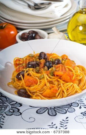 Jak usmażyć krewetki makaron spaghetti