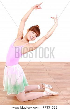 woman dances ballet