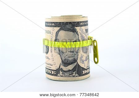 Portrait of Abraham on the five dollar bill